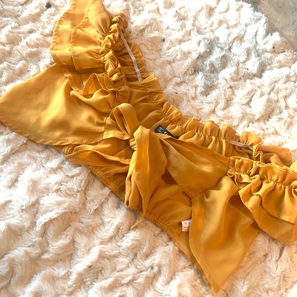 Layered ruffle trim crop top S - Picture 6 of 7